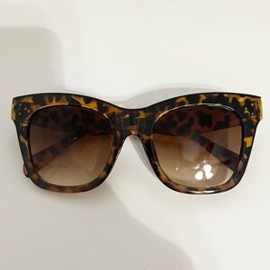 NEW Tortoise Shell Fashion Sunglasses